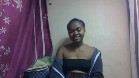 nilah online show from October 4, 2025, 6:39 pm