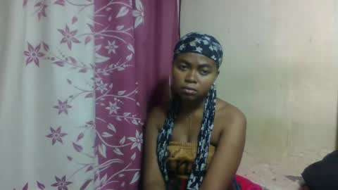 nilah online show from March 5, 2026, 6:42 am