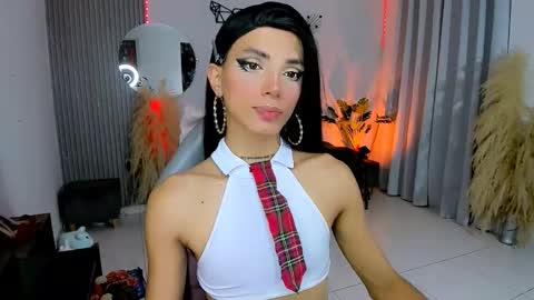 Nilam online show from November 17, 2025, 12:27 am