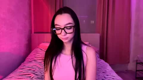 Margot online show from November 28, 2025, 4:53 pm