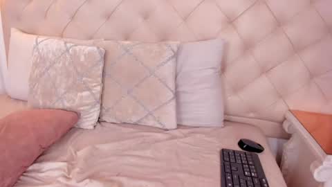 Snapshot of nina_joyce chatting on April 16, 2026, 9:39 pm nina joyce online show from April 16, 2026, 9:39 pm