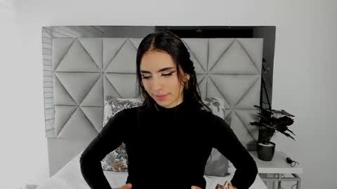  Nina  online show from February 20, 2025, 8:25 pm