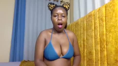 Nina online show from November 6, 2025, 1:39 am