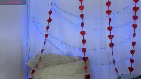 Ninaa fox online show from March 2, 2026, 4:25 pm