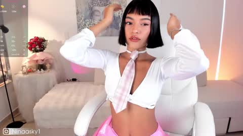 Snapshot of ninaa_sky chatting on March 11, 2025, 1:12 pm    online show from March 11, 2025, 1:12 pm