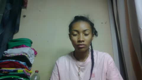 ninaeaa online show from April 8, 2026, 8:09 pm