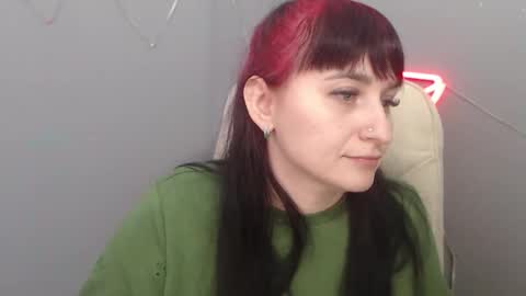 ninaflawlees online show from February 27, 2026, 1:22 pm