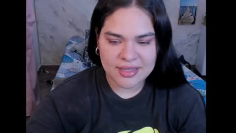 NinaFuentes online show from May 10, 2026, 4:28 am