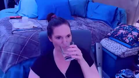 Snapshot of ninajaymes chatting on March 3, 2026, 8:59 pm Nina Jaymes online show from March 3, 2026, 8:59 pm