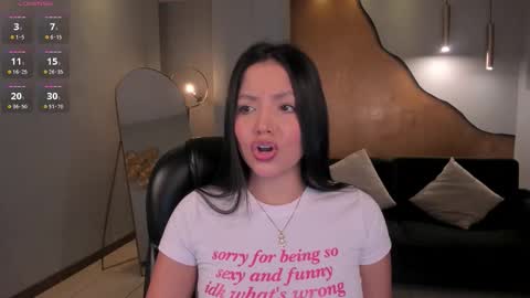 Snapshot of ninamichelle_ chatting on February 9, 2026, 6:45 pm Nina online show from February 9, 2026, 6:45 pm