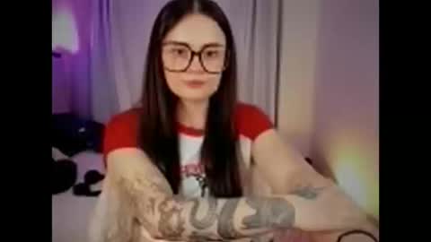 ninavolkov online show from October 14, 2025, 9:48 pm