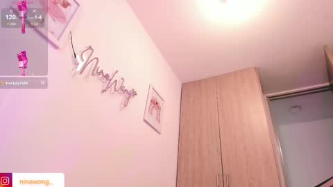 Snapshot of ninawong_ chatting on January 14, 2026, 4:45 pm Nina online show from January 14, 2026, 4:45 pm