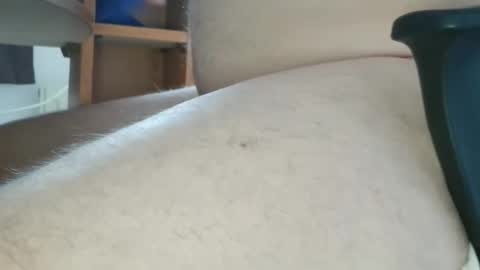 nineinchhard online show from April 17, 2026, 8:06 am