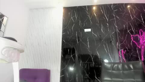 Snapshot of nini_beyker chatting on February 15, 2026, 12:14 pm nini_beyker online show from February 15, 2026, 12:14 pm