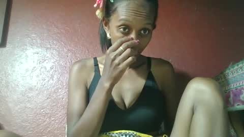 Snapshot of ninie246746 chatting on January 12, 2025, 12:23 pm ninie246746 online show from January 12, 2025, 12:23 pm