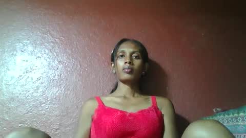 Snapshot of ninie246746 chatting on February 21, 2025, 7:10 pm ninie246746 online show from February 21, 2025, 7:10 pm