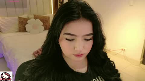 Snapshot of ninna_sweet_ chatting on April 21, 2026, 12:22 pm Nina online show from April 21, 2026, 12:22 pm