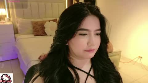Snapshot of ninna_sweet_ chatting on May 14, 2026, 12:23 pm Nina online show from May 14, 2026, 12:23 pm