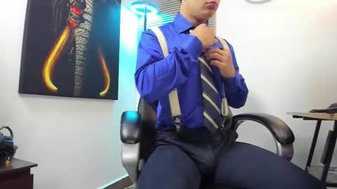 Snapshot of nino_bonnucci chatting on September 19, 2025, 11:44 am nino_bonnucci online show from September 19, 2025, 11:44 am