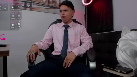 Snapshot of nino_bonnucci chatting on September 23, 2025, 6:33 pm nino_bonnucci online show from September 23, 2025, 6:33 pm