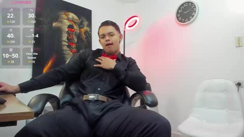 Snapshot of nino_bonnucci chatting on October 18, 2025, 12:39 pm nino_bonnucci online show from October 18, 2025, 12:39 pm