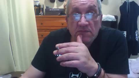 Dennis online show from January 6, 2026, 10:01 pm