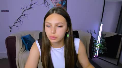 Snapshot of niri_vex chatting on September 15, 2025, 11:10 am niri_vex online show from September 15, 2025, 11:10 am