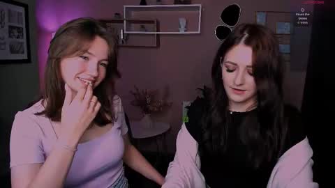 Snapshot of niri_vex chatting on October 21, 2025, 8:20 pm niri_vex online show from October 21, 2025, 8:20 pm