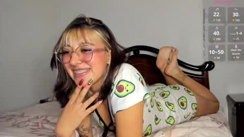 Daph J online show from December 2, 2025, 9:10 pm