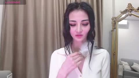 Niu online show from October 15, 2025, 3:23 pm