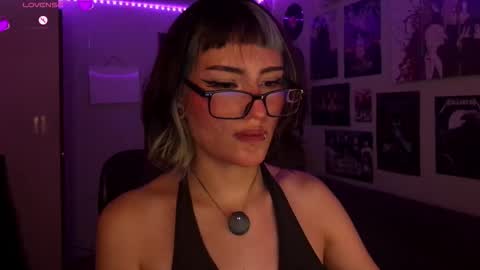 Nixxie  online show from February 18, 2026, 4:19 am