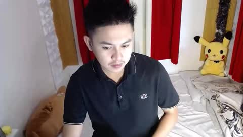 njay_16 online show from April 16, 2026, 6:41 pm