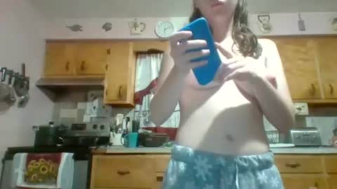 Snapshot of njsnowbunny chatting on October 29, 2025, 10:11 pm njsnowbunny online show from October 29, 2025, 10:11 pm