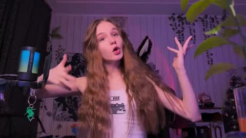 Tears Lora online show from January 16, 2025, 1:06 am