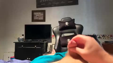 nman01 online show from October 13, 2025, 8:53 pm