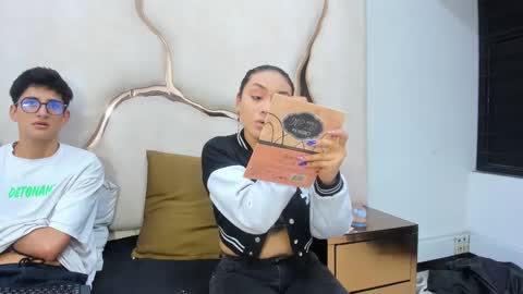 Snapshot of noa_arez chatting on October 12, 2025, 1:59 am NoaandArez online show from October 12, 2025, 1:59 am