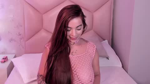 Snapshot of noa_butterfly chatting on December 30, 2024, 5:55 pm ambarsulliva online show from December 30, 2024, 5:55 pm