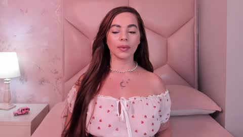 Snapshot of noa_butterfly chatting on January 8, 2025, 11:43 am ambarsulliva online show from January 8, 2025, 11:43 am