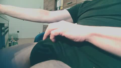 Snapshot of noah36a chatting on February 20, 2025, 4:46 pm noah36a online show from February 20, 2025, 4:46 pm