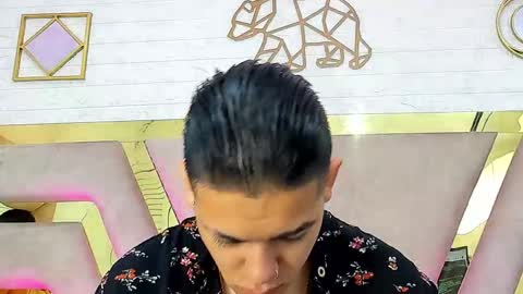 Zoe  online show from February 27, 2026, 12:49 pm