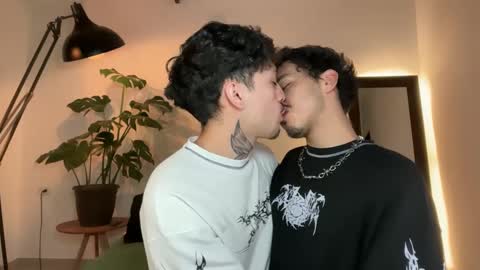 noah_and_steven online show from June 5, 2026, 4:30 am