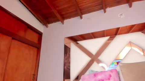 Sara  online show from March 10, 2025, 4:38 am