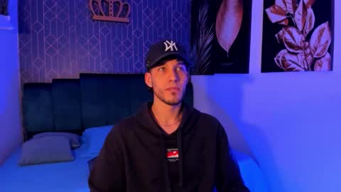 Noah Brigth online show from November 23, 2025, 1:16 am