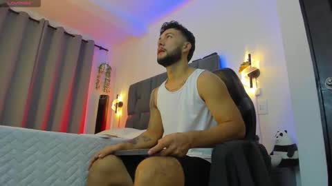 Snapshot of noah_corvelle chatting on January 18, 2026, 2:10 pm NOAH online show from January 18, 2026, 2:10 pm