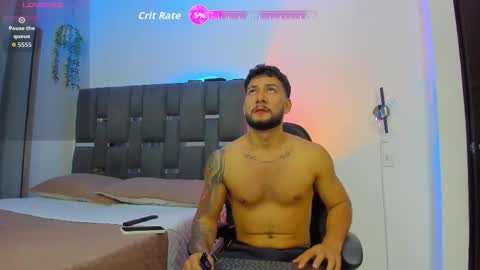 Snapshot of noah_corvelle chatting on February 5, 2026, 8:52 am NOAH online show from February 5, 2026, 8:52 am