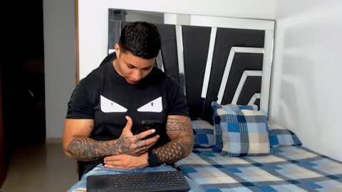 Noah Harris01 online show from March 11, 2025, 1:37 am