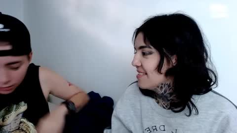 Snapshot of noah_martini chatting on February 16, 2025, 10:21 pm noah hehim online show from February 16, 2025, 10:21 pm