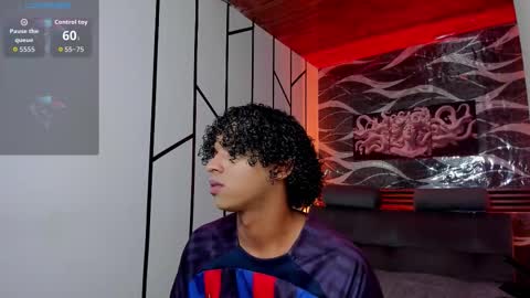 noah_smith04 online show from March 6, 2026, 12:56 pm