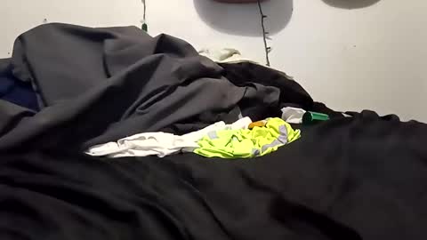 Noah Wesley online show from December 4, 2024, 12:41 am