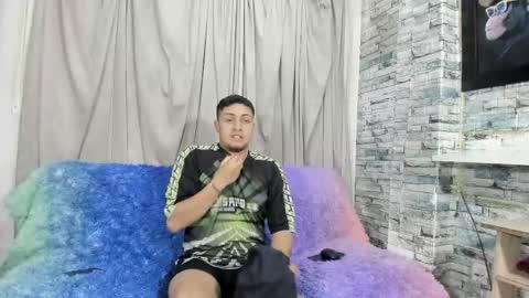 Noahandbunny online show from May 11, 2026, 2:45 pm